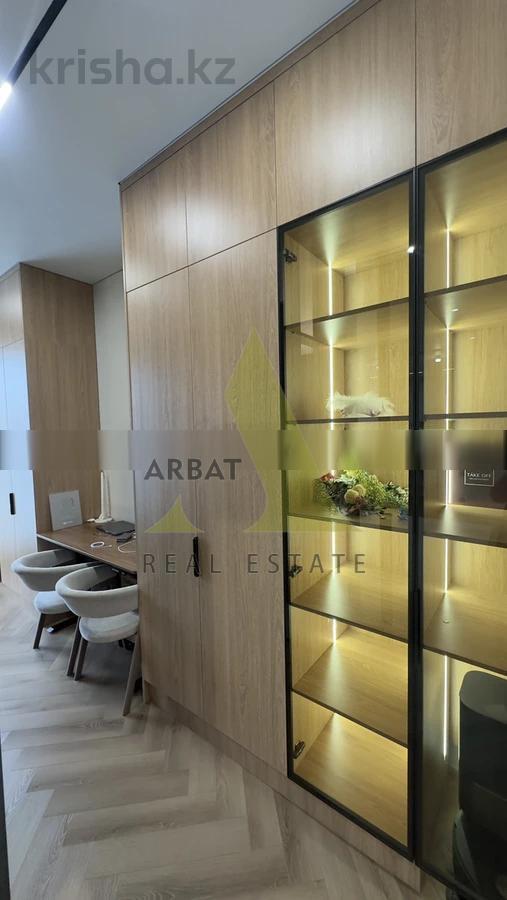 Фото Квартира, 4 комн, 200 м², 3/3 эт., 2023 г.п.