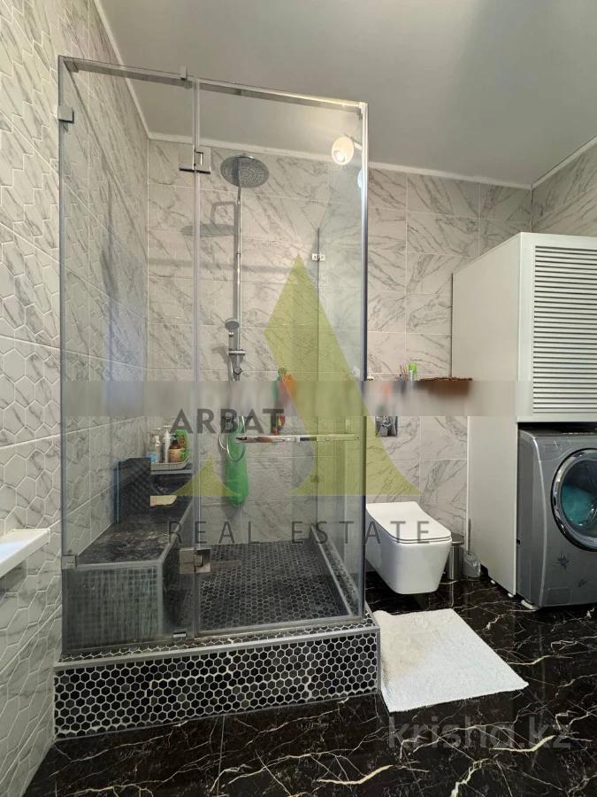 Фото Отдельный дом, 8 комн, 300м²
