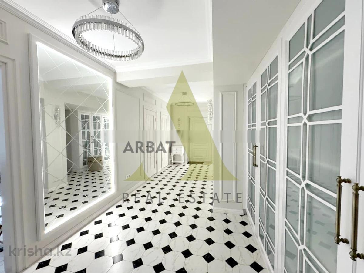 Фото Квартира, 3 комн, 138 м², 4/4 эт., 1978 г.п.