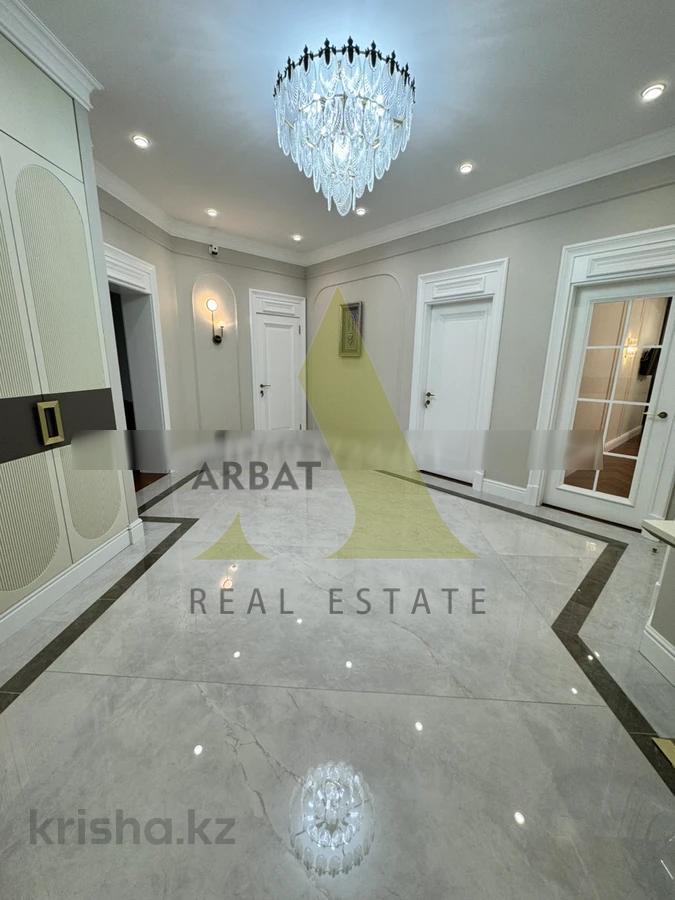Фото Квартира, 3 комн, 145.3 м², 4/7 эт., 2017 г.п.