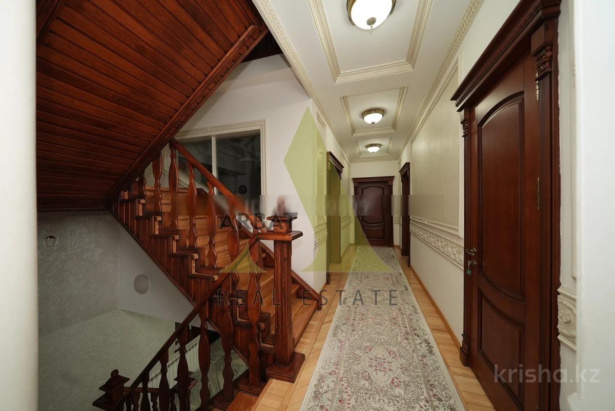 Фото Отдельный дом, 7 комн, 400м²