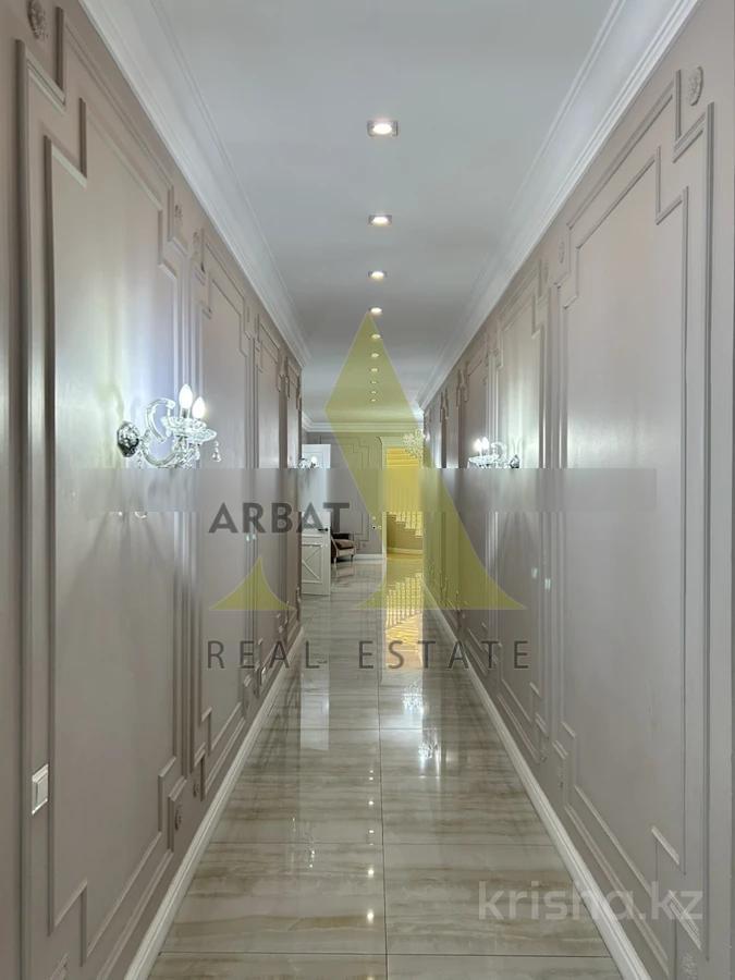 Фото Квартира, 7 комн, 440 м², 7/7 эт., 2016 г.п.