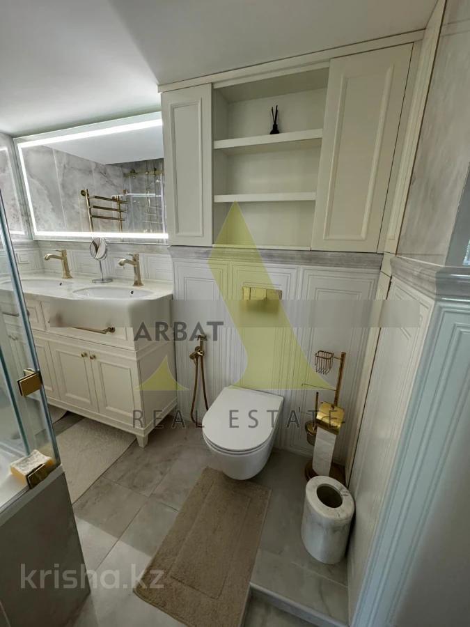 Фото Квартира, 3 комн, 138 м², 4/4 эт., 1978 г.п.