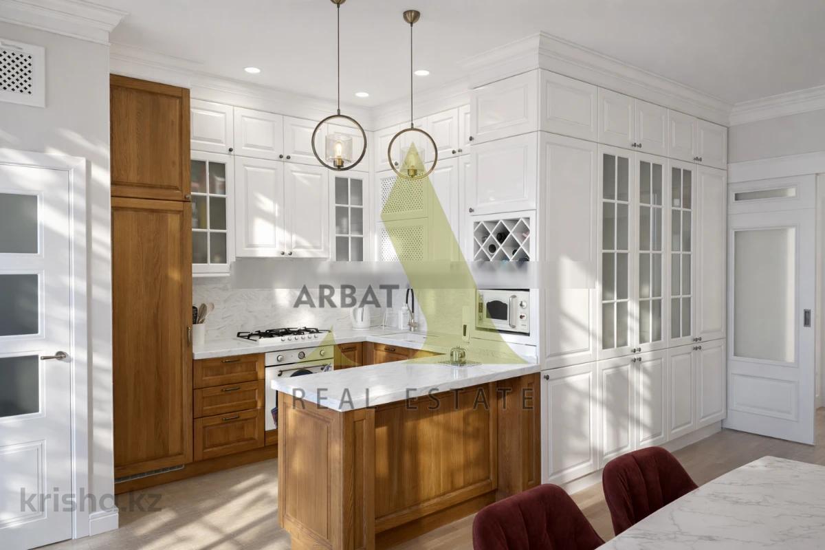 Фото Квартира, 7 комн, 180 м², 2/3 эт., 2020 г.п.