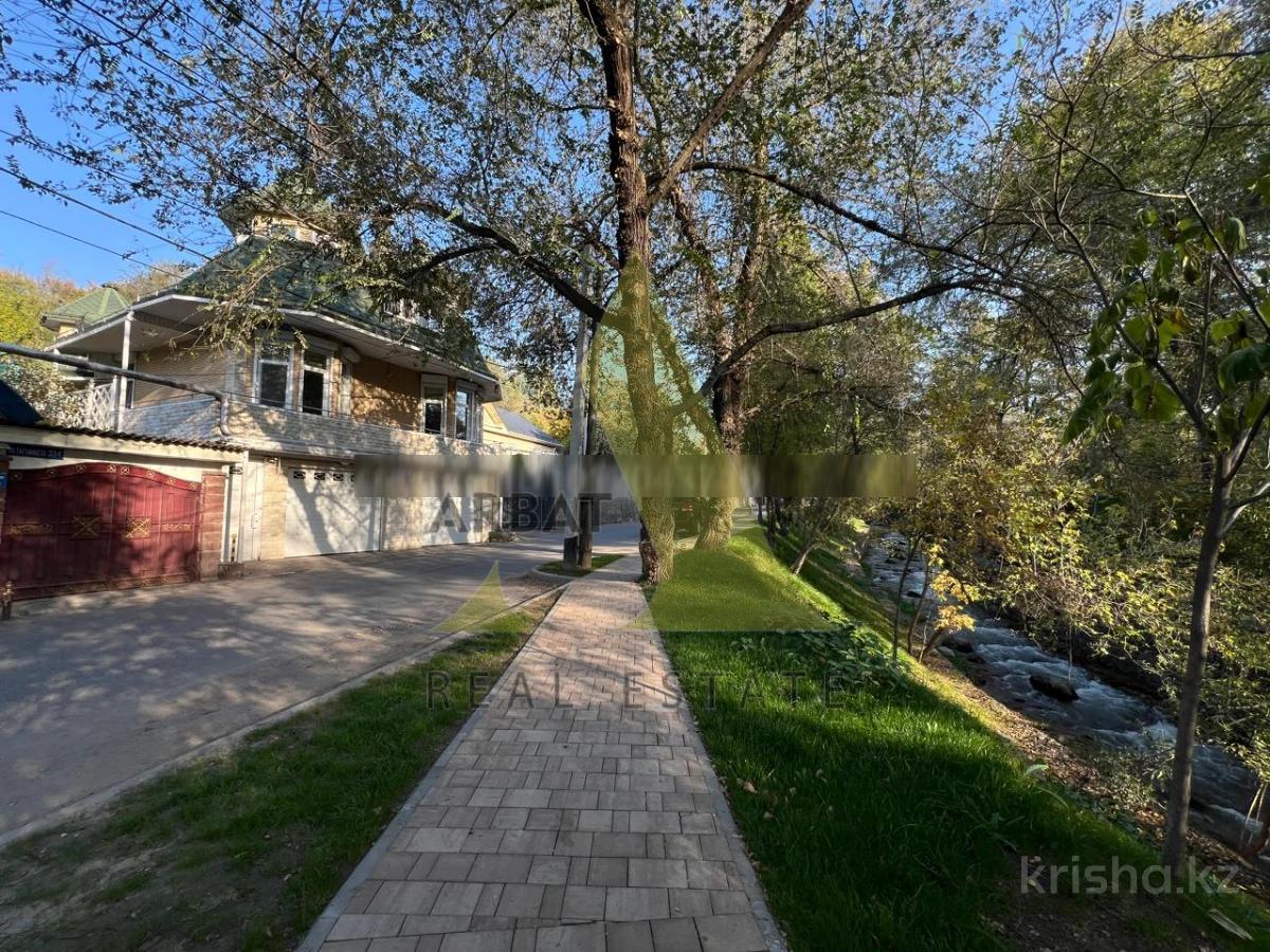 Фото Отдельный дом, 6 комн, 330м²