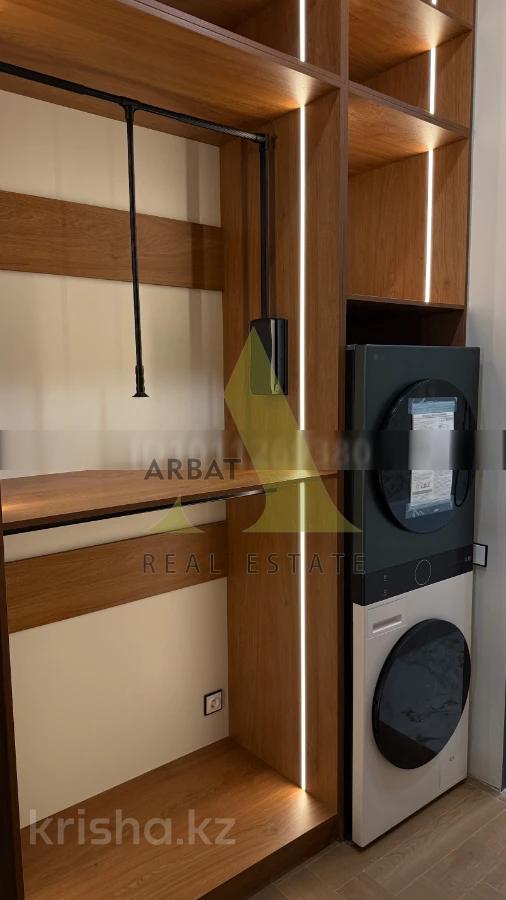 Фото Квартира, 2 комн, 84 м², 3/9 эт.