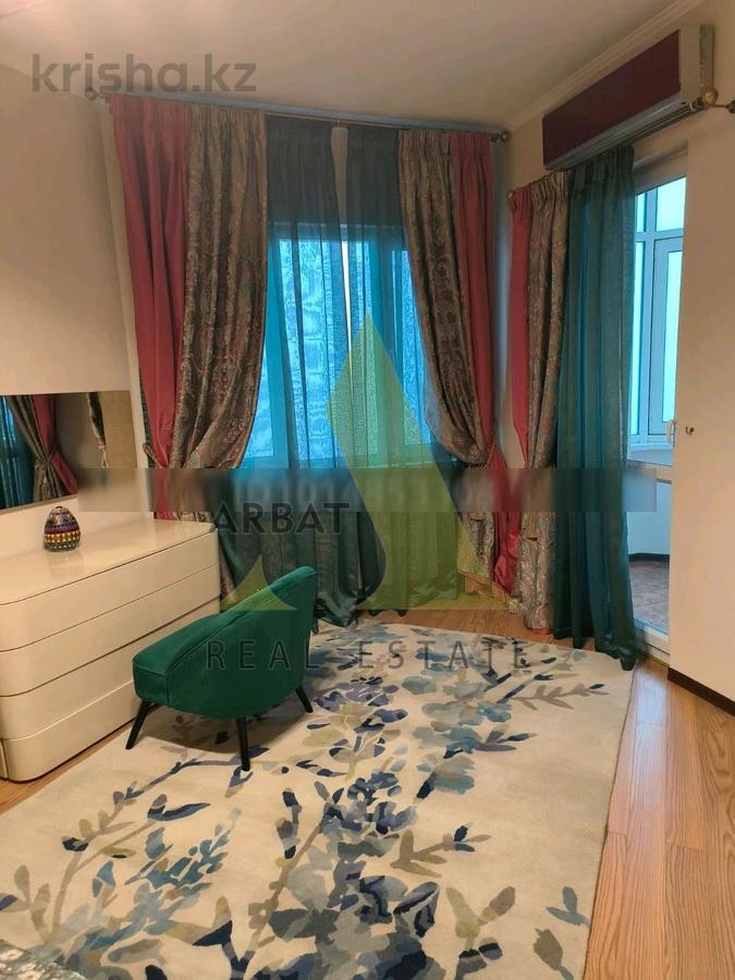 Фото Квартира, 3 комн, 140 м², 15/17 эт.