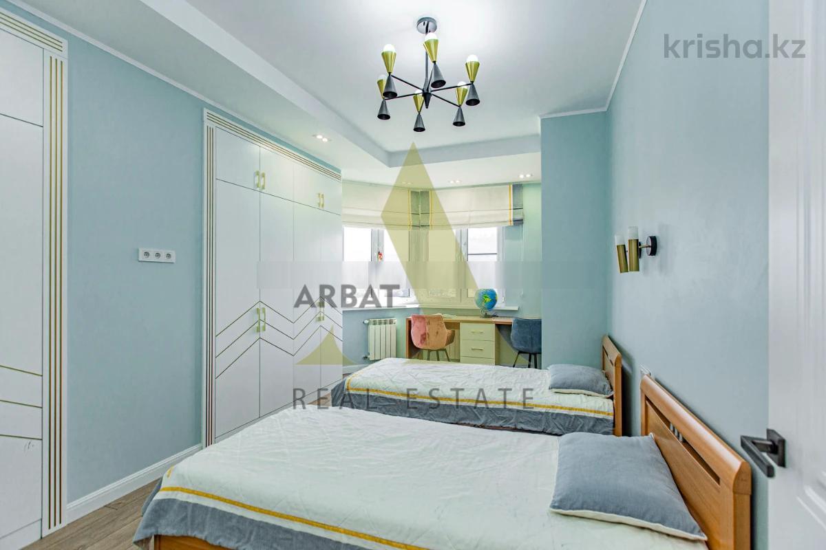 Фото Квартира, 3 комн, 91 м², 14 эт.