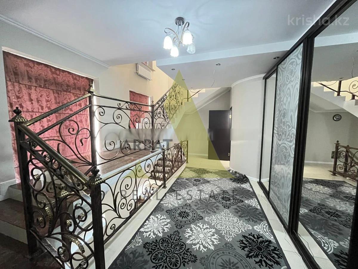 Фото Отдельный дом, 4 комн, 270м²