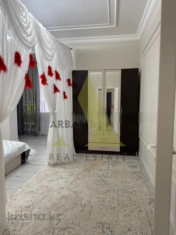 Фото Отдельный дом, 7 комн, 300м²