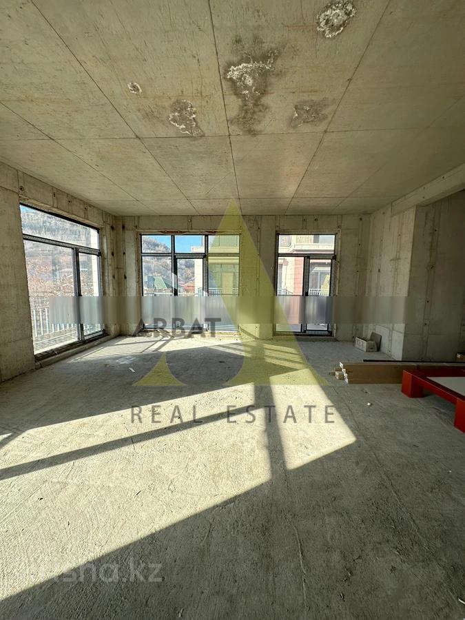 Фото Квартира, 4 комн, 208 м², 3/3 эт., 2021 г.п.