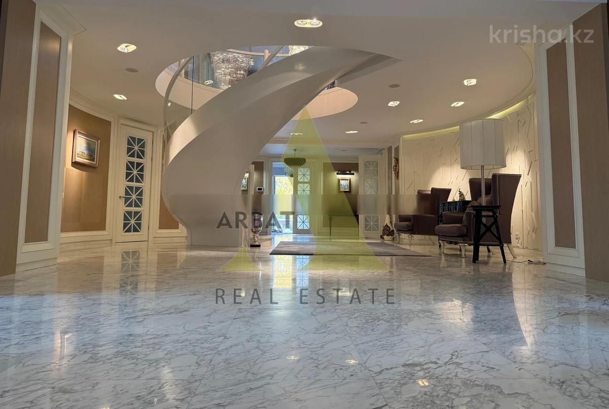 Фото Отдельный дом, 8 комн, 1300м²