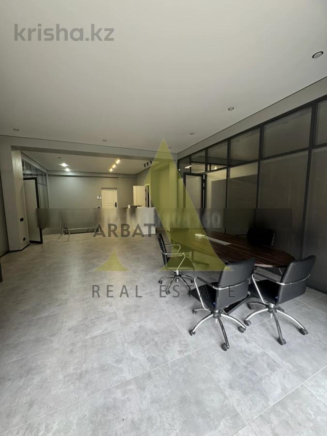 Фото Квартира, 6 комн, 440 м², 1/3 эт., 2022 г.п.