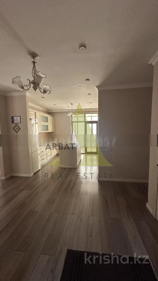 Фото Квартира, 4 комн, 200 м², 1/12 эт.