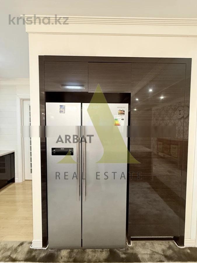 Фото Квартира, 5 комн, 190 м², 1/17 эт.