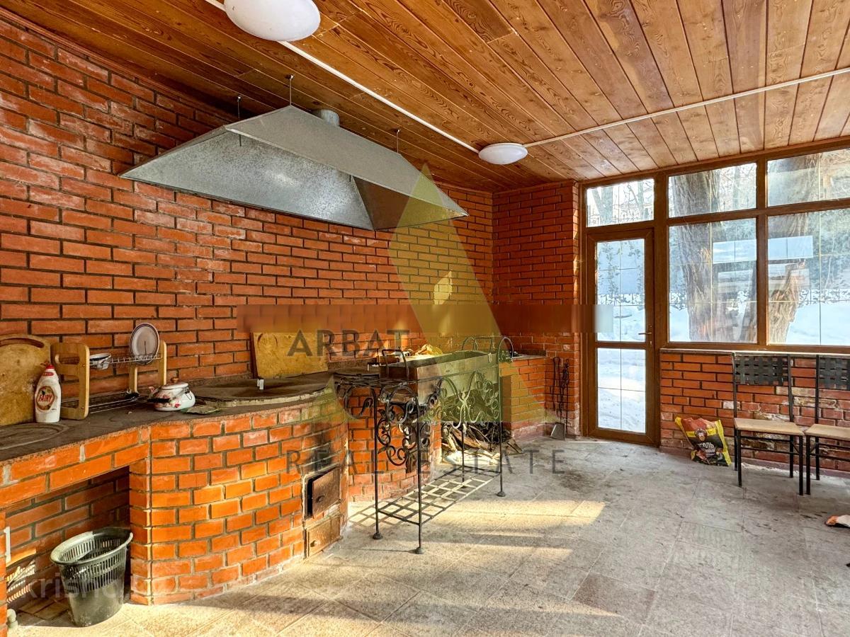 Фото Отдельный дом, 10 комн, 867.3м²