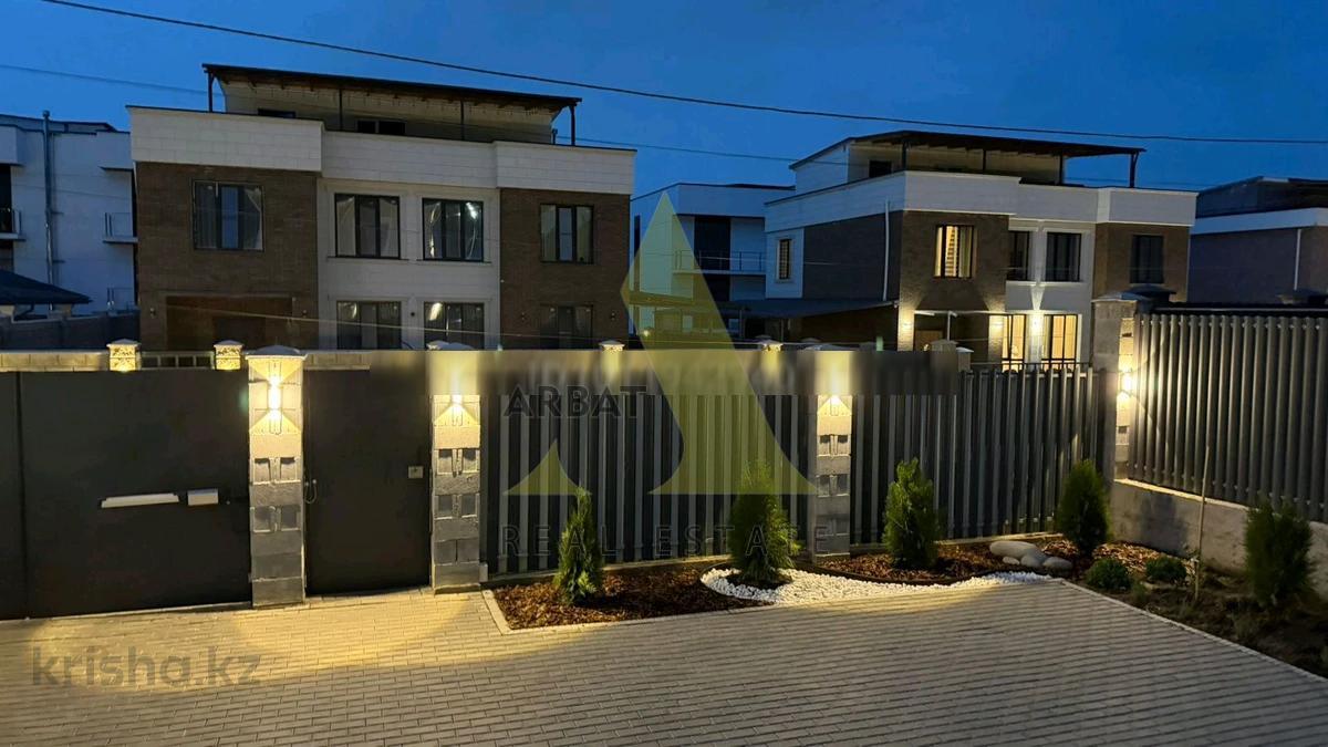 Фото Отдельный дом, 5 комн, 220м²