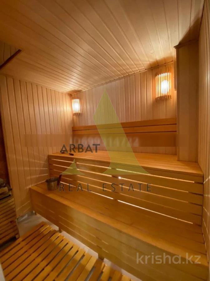 Фото Медцентры и аптеки, образование, 700 м²