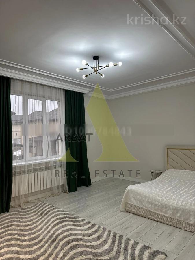 Фото Отдельный дом, 7 комн, 300м²