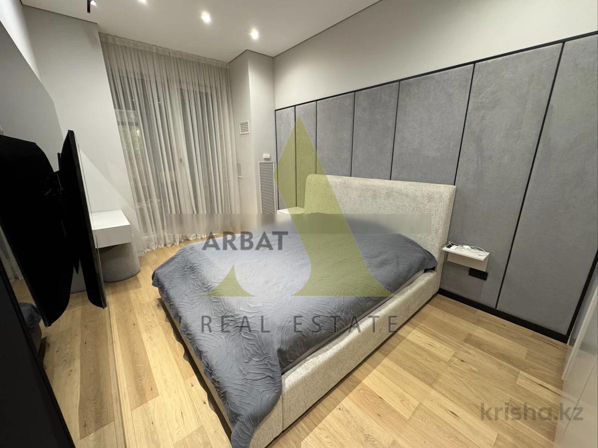 Фото Квартира, 3 комн, 135 м², 1/6 эт., 2007 г.п.