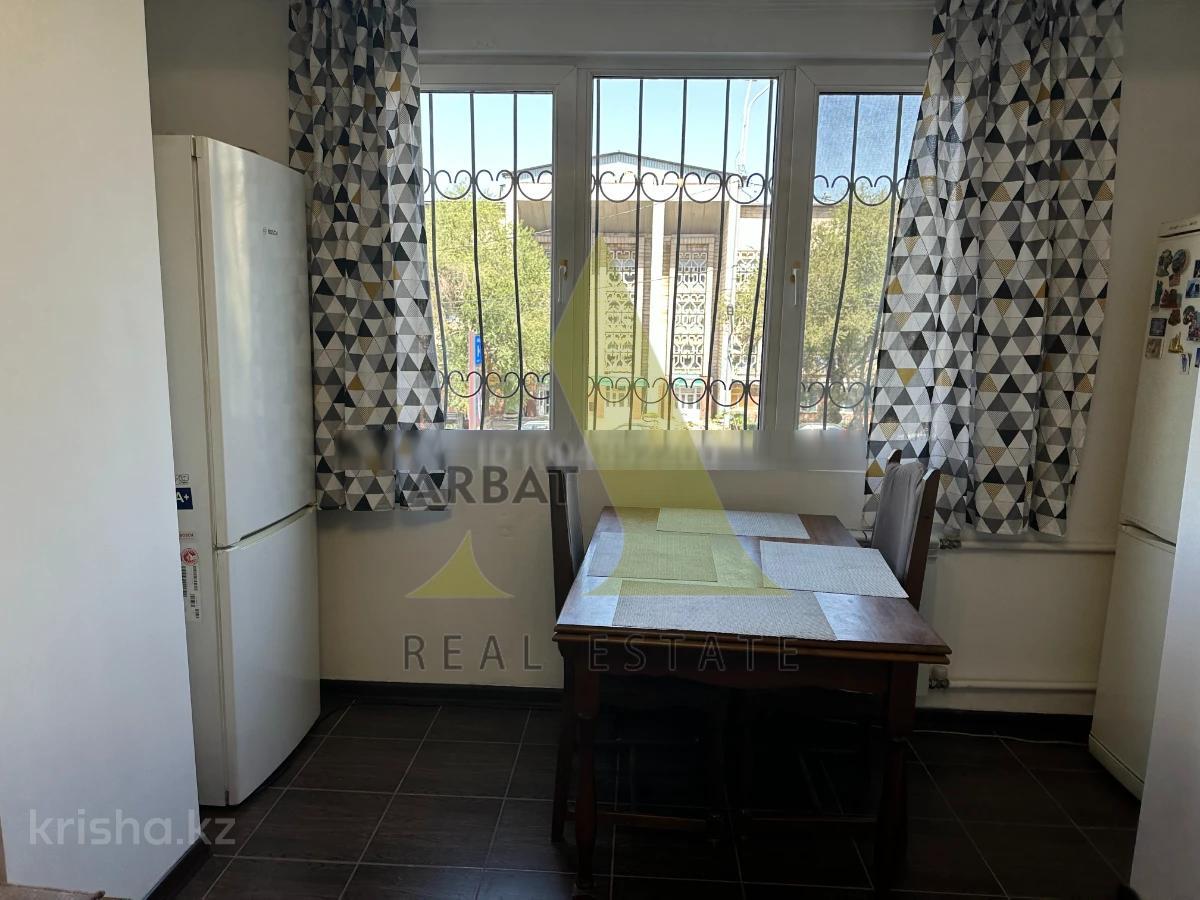 Фото Квартира, 3 комн, 78 м², 2/5 эт.
