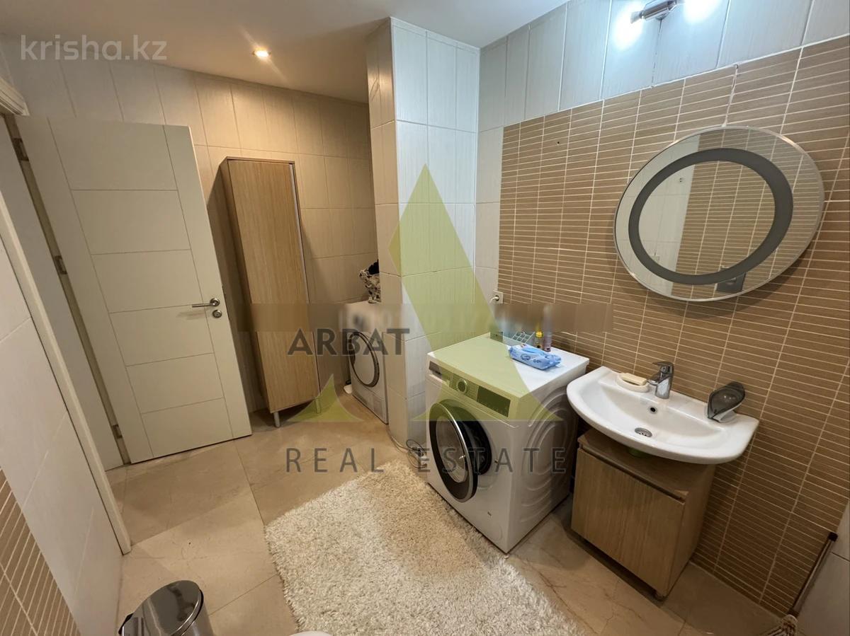 Фото Квартира, 5 комн, 220 м², 2 эт., 2007 г.п.