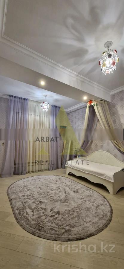 Фото Квартира, 4 комн, 200 м², 6/9 эт., 2017 г.п.