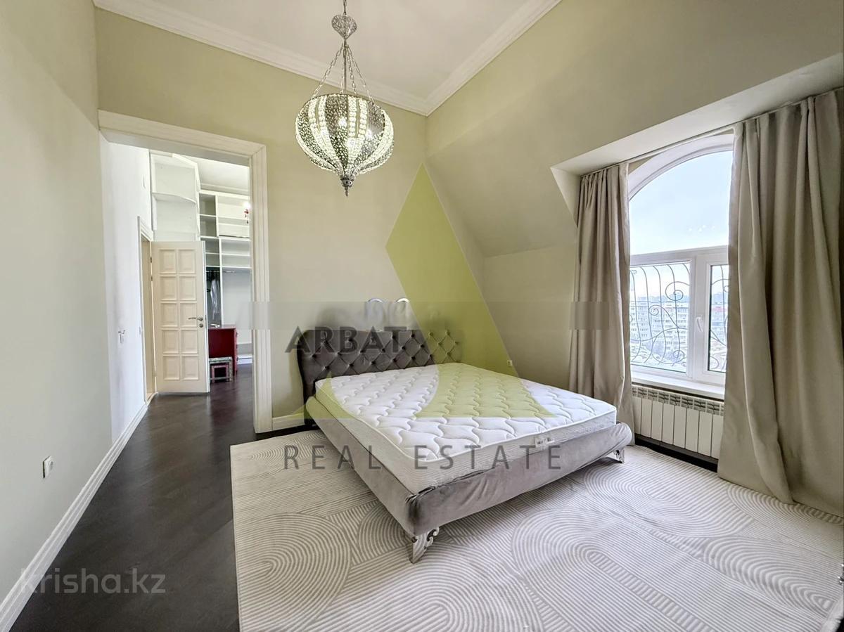 Фото Квартира, 6 комн, 300 м², 6/7 эт.