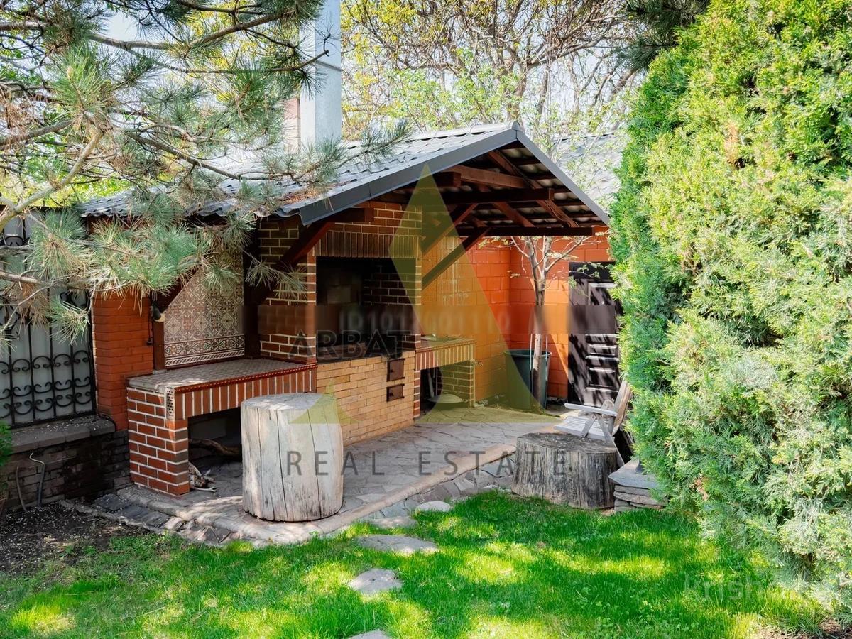 Фото Отдельный дом, 7 комн, 300м²
