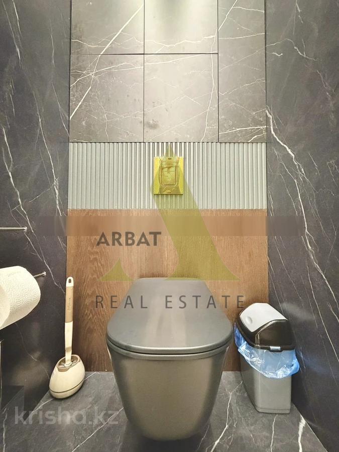 Фото Отдельный дом, 6 комн, 650м²
