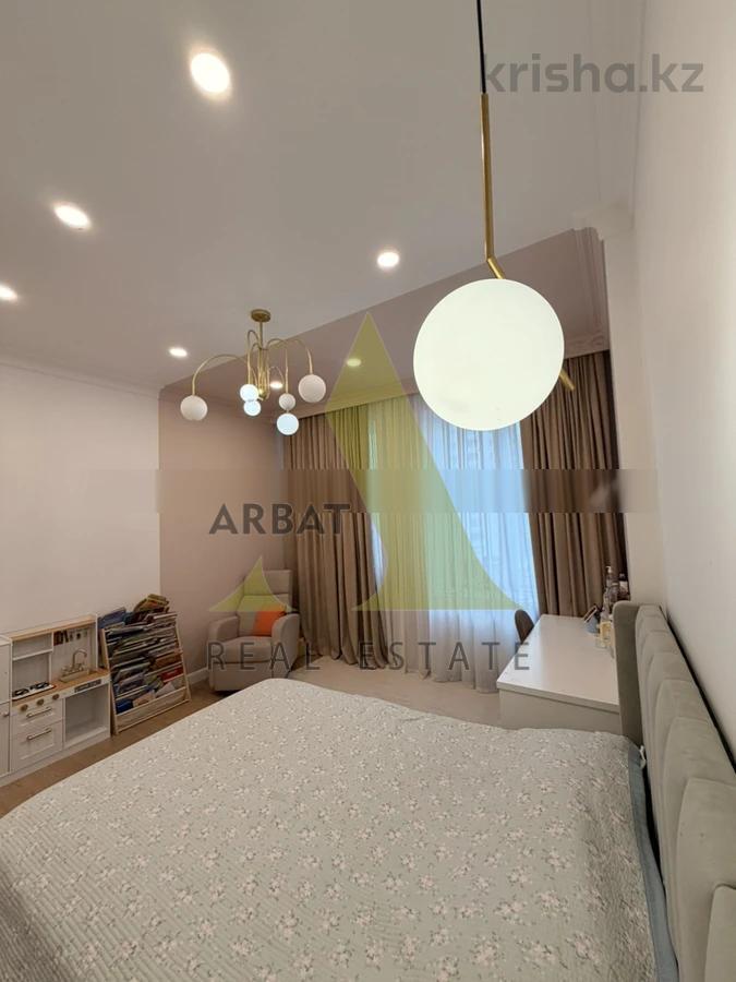 Фото Квартира, 4 комн, 140 м², 6/18 эт., 2020 г.п.