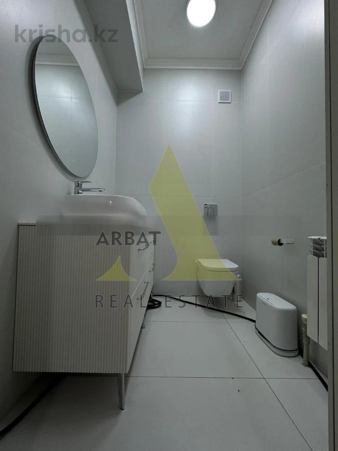 Фото Медцентры и аптеки, 60 м²
