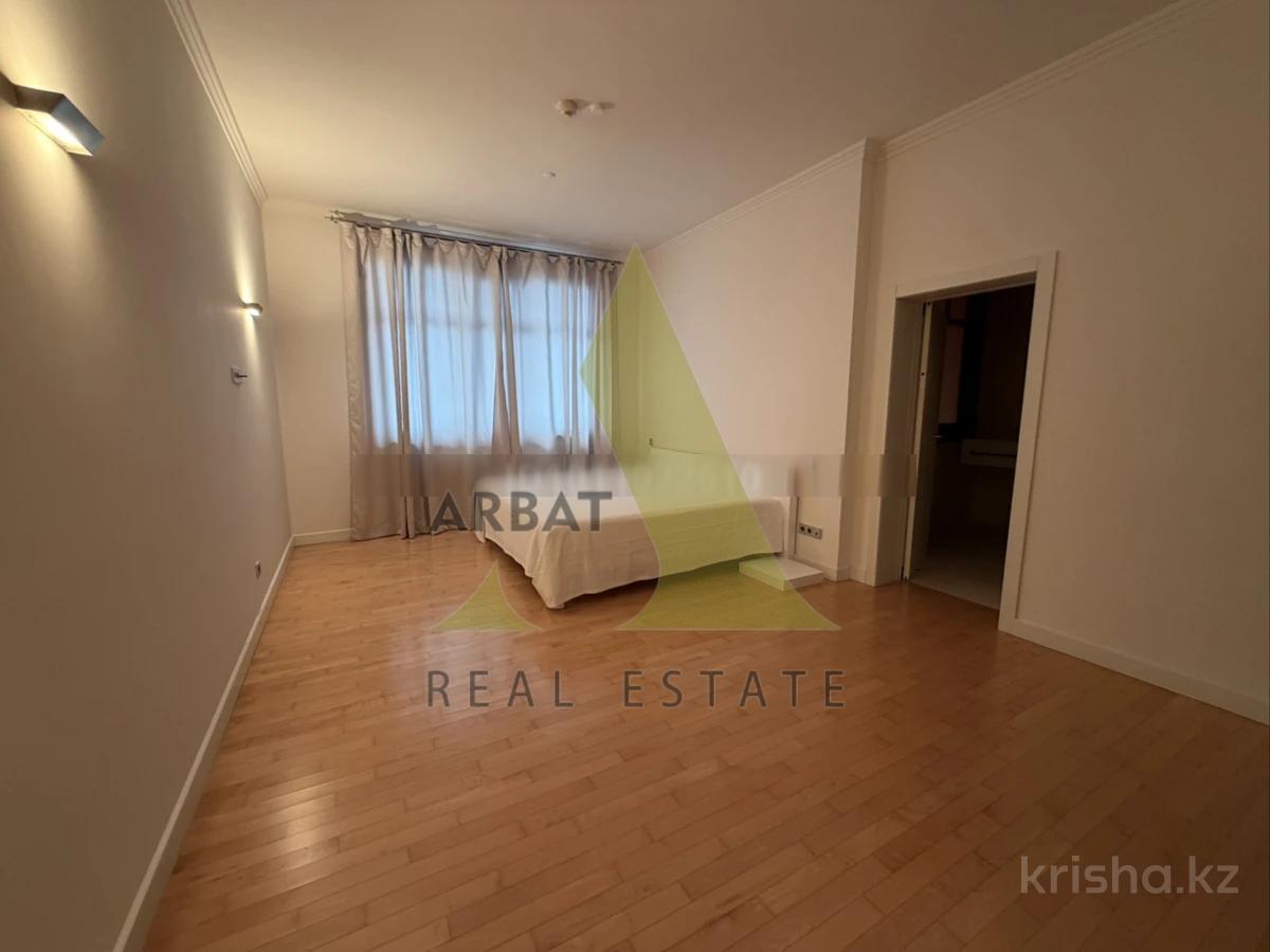 Фото Квартира, 6 комн, 423 м², 3/4 эт., 2009 г.п.