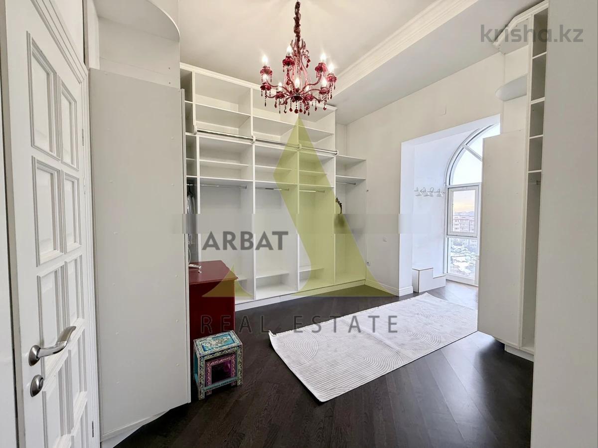 Фото Квартира, 6 комн, 300 м², 6/7 эт.