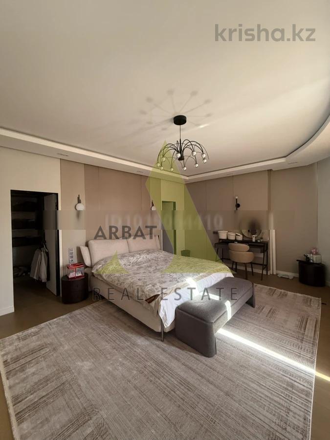 Фото Квартира, 4 комн, 250 м², 3/7 эт., 2004 г.п.