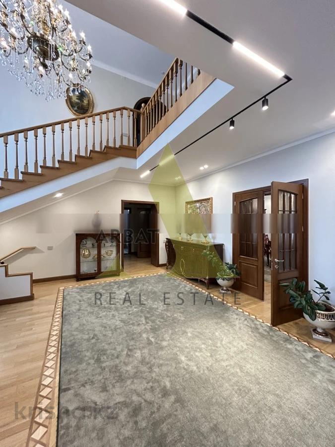 Фото Отдельный дом, 9 комн, 500м²