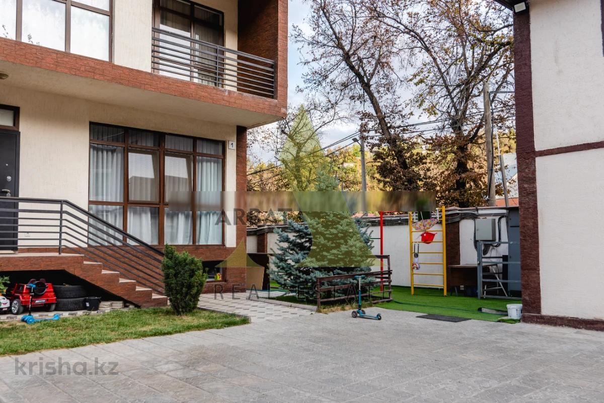 Фото Отдельный дом, 5 комн, 240м²
