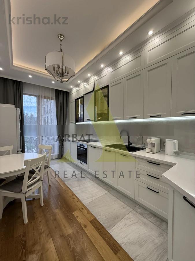 Фото Квартира, 4 комн, 158 м², 4/6 эт., 2007 г.п.