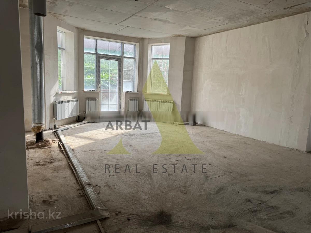 Фото Квартира, 8 комн, 600 м², 3 эт., 2017 г.п.