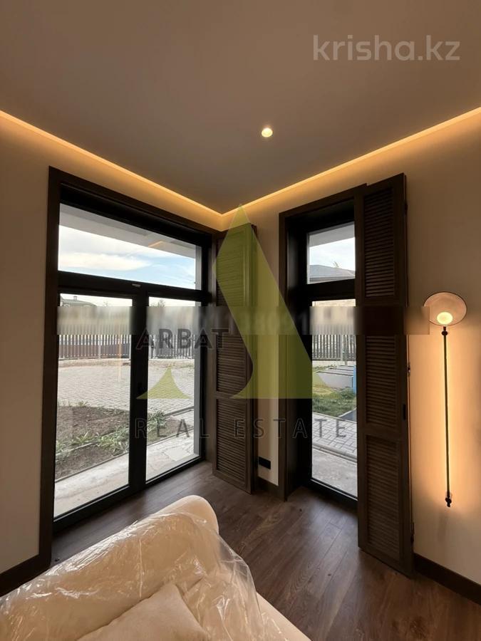 Фото Квартира, 4 комн, 155.6 м², 1/2 эт., 2021 г.п.