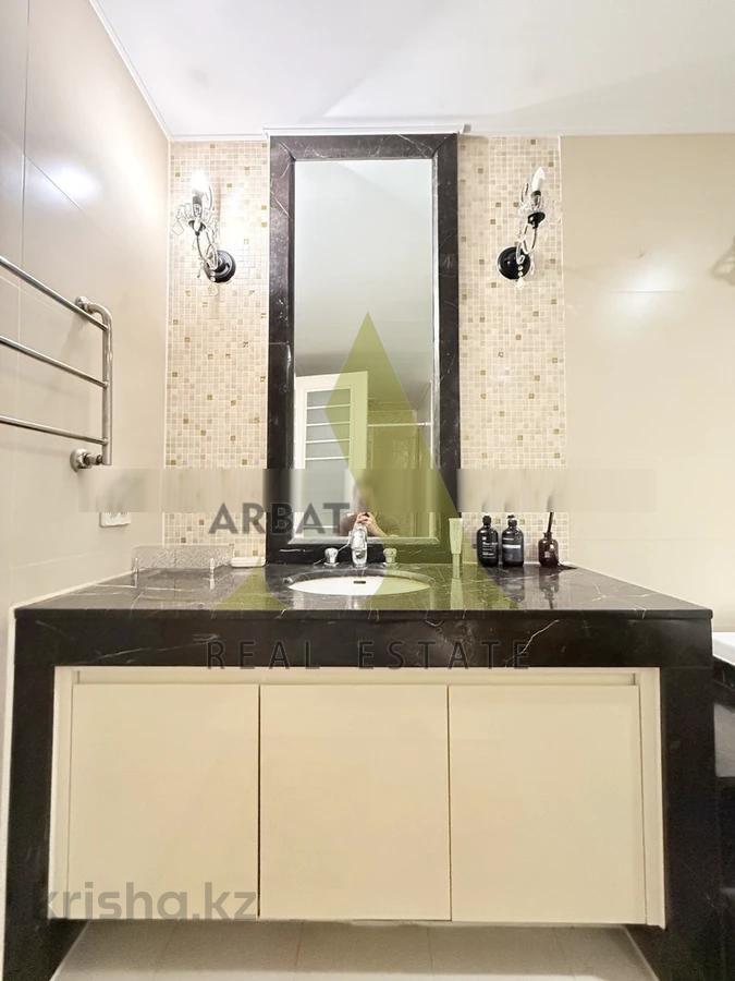 Фото Квартира, 5 комн, 190 м², 1/17 эт.
