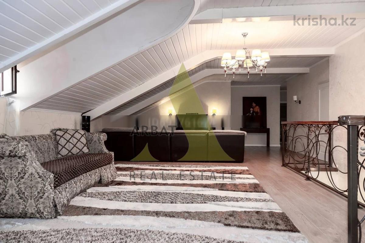 Фото Квартира, 8 комн, 433 м², 3/4 эт., 2011 г.п.