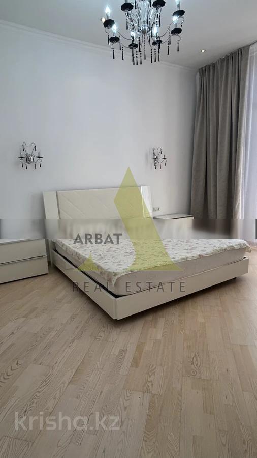 Фото Квартира, 4 комн, 165 м², 7/7 эт.
