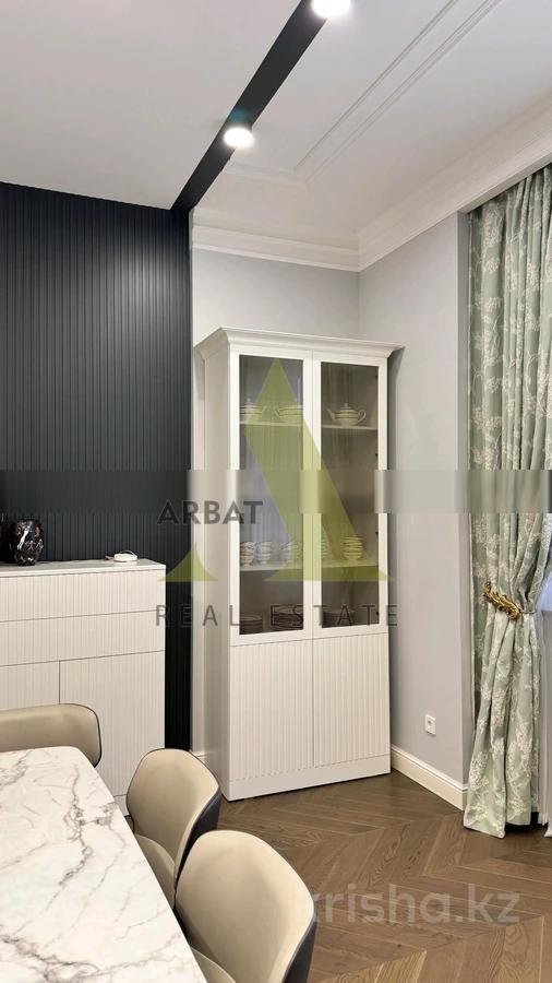Фото Квартира, 7 комн, 315 м², 6/7 эт., 2016 г.п.