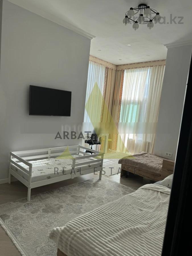 Фото Квартира, 3 комн, 116 м², 4/6 эт., 2017 г.п.