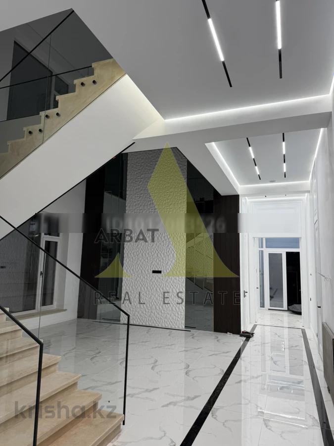 Фото Отдельный дом, 7 комн, 330м²