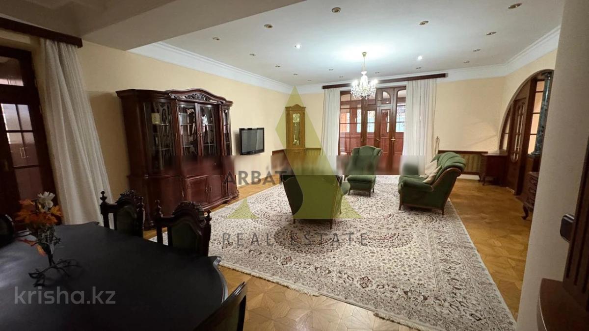 Фото Квартира, 4 комн, 198 м², 2/5 эт., 1993 г.п.