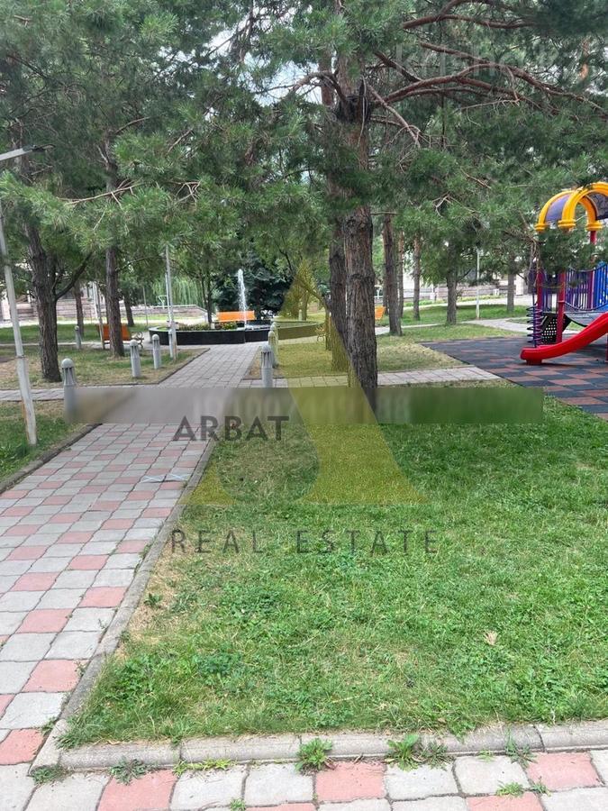 Фото Квартира, 4 комн, 210 м², 1/6 эт.