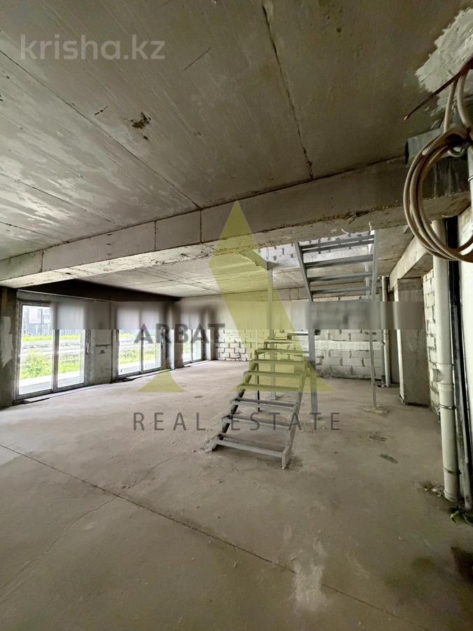 Фото Квартира, 4 комн, 237 м², 1/3 эт., 2022 г.п.