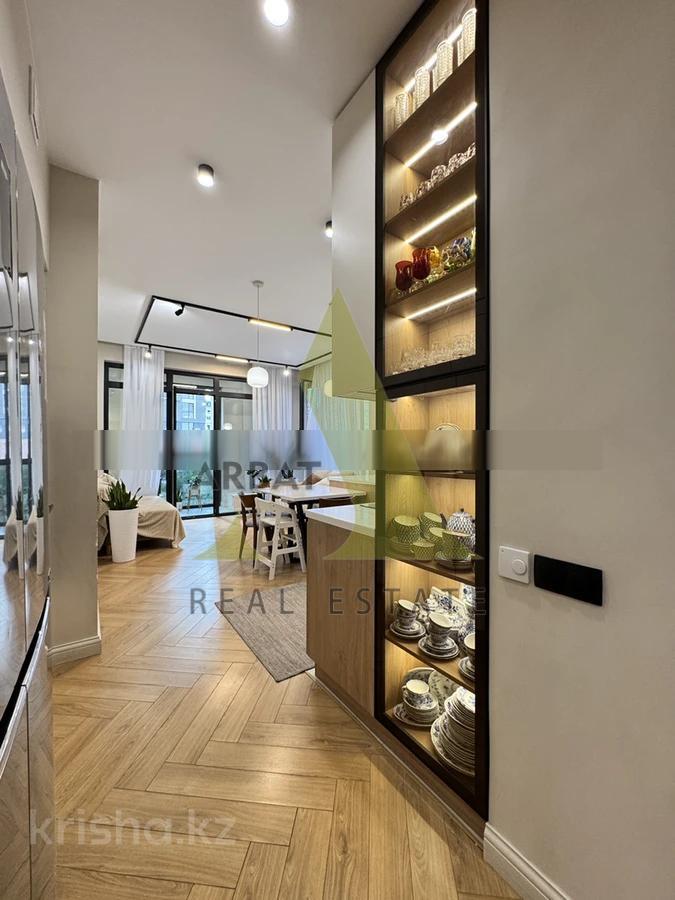 Фото Квартира, 3 комн, 120 м², 3/17 эт., 2022 г.п.